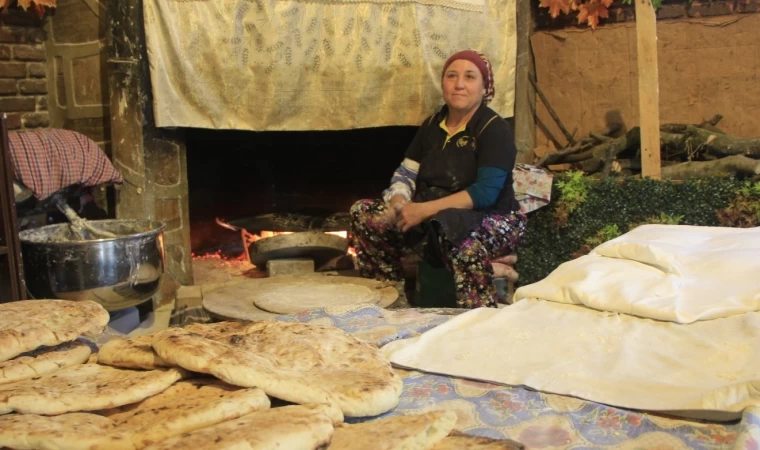 20 yıldır bazlama yaparak geçimini sağlıyor