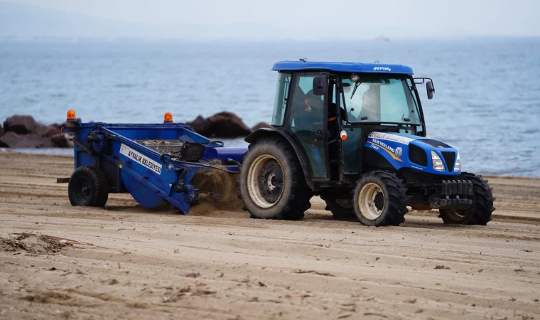 Ayvalık'ta plajlar sezona hazırlanıyor