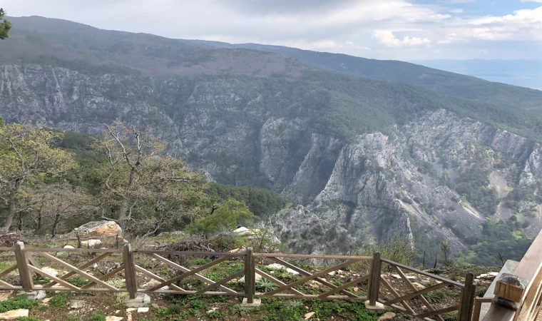 Cam Seyir Terasına ziyaretçi akını