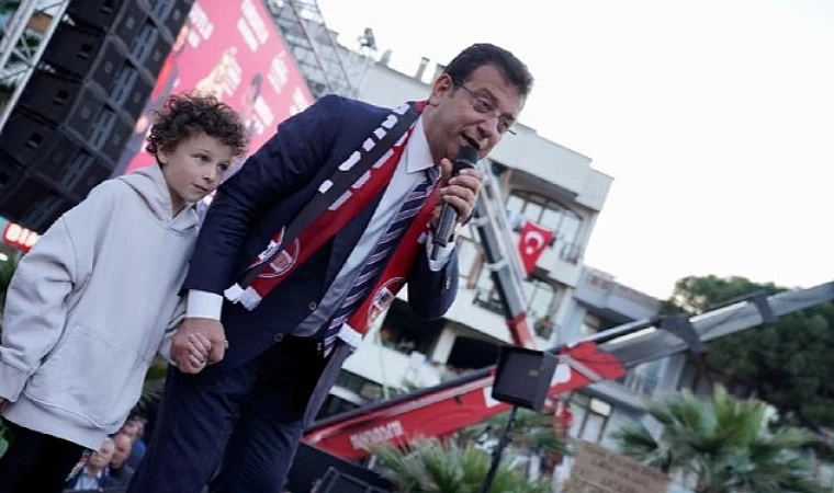 Ekrem İmamoğlu Akhisar ve Turgutlu’da Coşkulu Kalabalıklara Konuştu