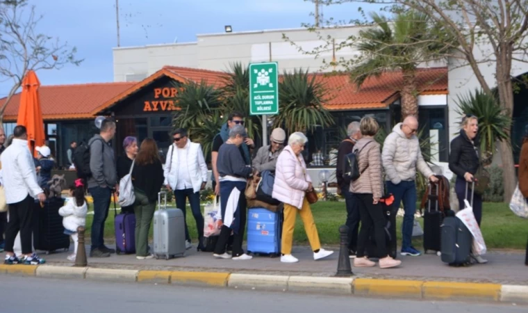 Tatilciler bayramda Yunan adalarına akın etti