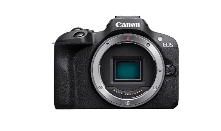 Canon EOS R100 ile en değerli anılarınızı hareket halindeyken yakalayın