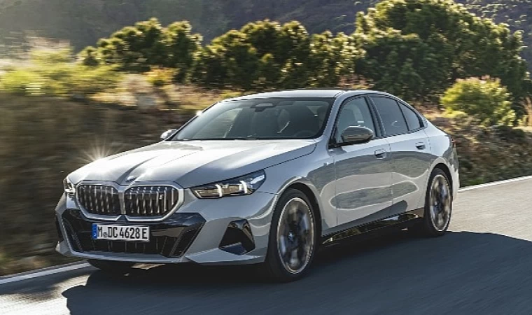 Yeni BMW 5 Serisi Sedan için Geri Sayım Başladı