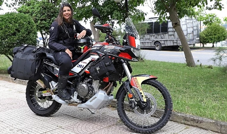 Gülşah Merve Yüksel Motosikletiyle Dünya Turuna Başladı 