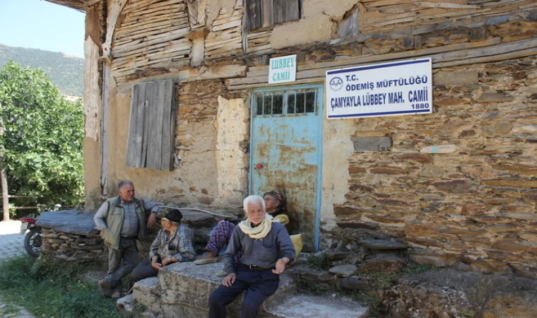 8 Kişinin Yaşadığı 'Hayalet Köy' Lübbey, Hareketlendi