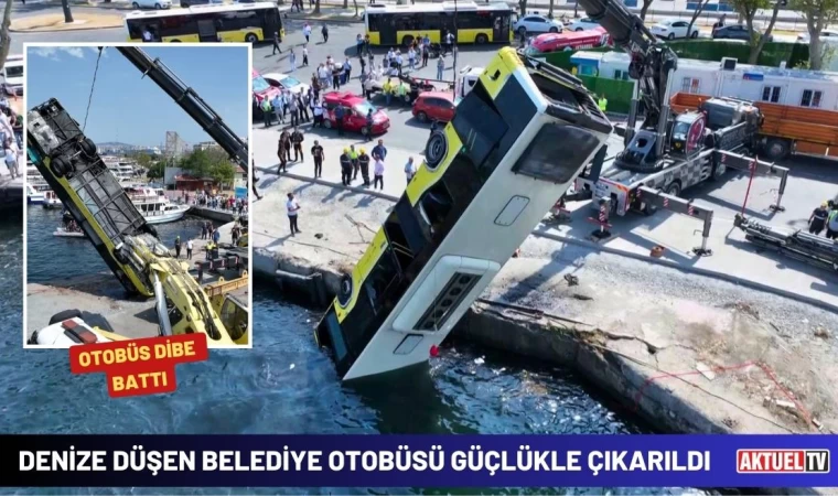 Denize Düşen Belediye Otobüsü Güçlükle Çıkarıldı