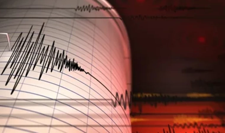 İzmir’de 3.9 Şiddetinde Deprem