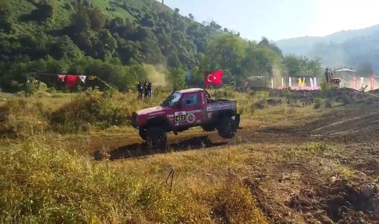 Karadeniz Off-Road Kupası Nefes Kesti