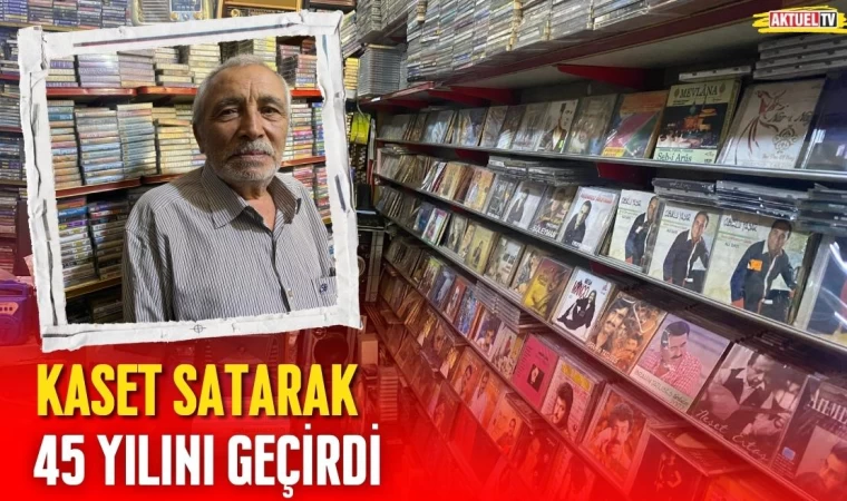 Kaset Satarak 45 Yılını Geçirdi