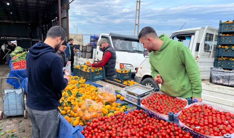 Pazarcı Esnafından Kapalı Yer İsteği