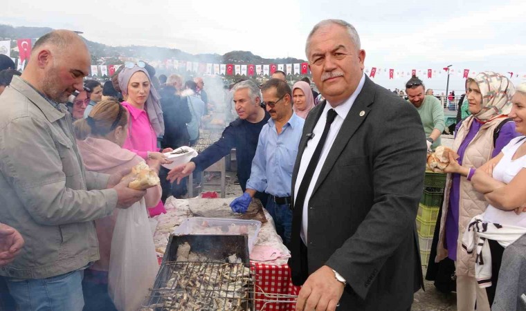 Sakin Şehrin Hamsi Festivali Başladı