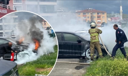 Edremit'te Park Halinde Otomobil yandı