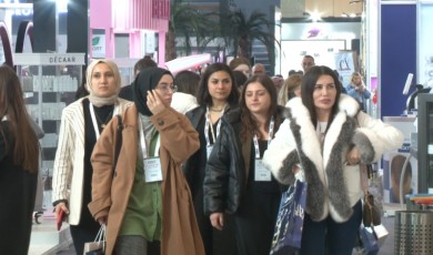 İstanbul'da güzellik ve kozmetik fuarına yoğun ilgi