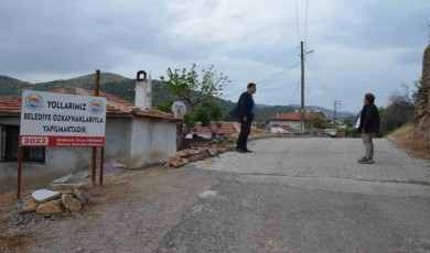 Gömeç’te parke taş çalışmaları devam ediyor