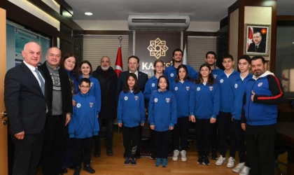 Karesi Belediyespor başarılara imza atıyor