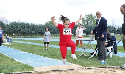 Özel sporcular Türkiye Şampiyonasına gidiyor