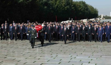 Devlet Erkanı Atatürk’ün Huzuruna Çıktı