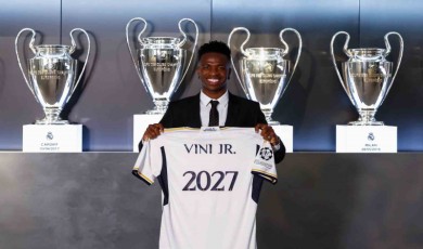 Real Madrid, Vinicius Junior’ın Sözleşmesini Uzattı