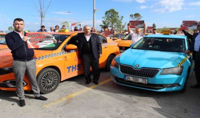 İstanbul Havalimanı Taksicilerinden Filistin’e Destek