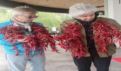 Uygur Kardeşler ’Çukurören Biberi’ne Hayran Kaldı